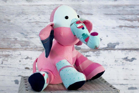 MEMORY KEEPSAKE ELEPHANT